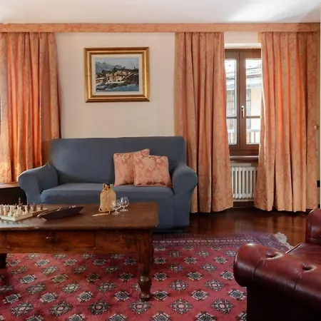 Hellochalet - Maison Paquier - Family In The Center Apartment Valtournenche